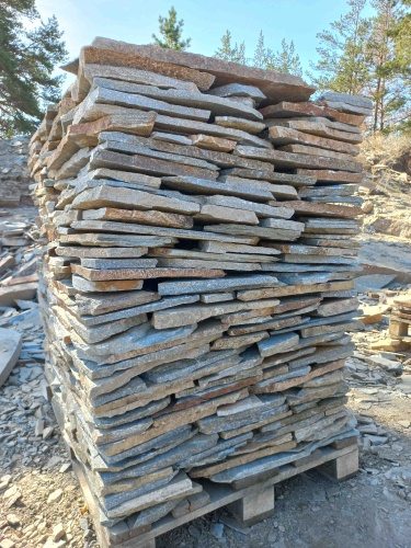 Плитняк златолит серебристый для цоколя, отмостки купить в Симе