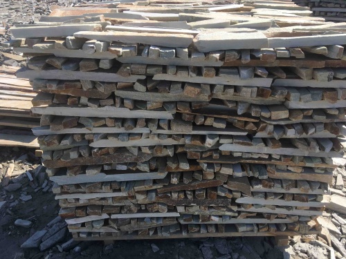 Горбушка златолит золотистый для облицовки купить в Симе