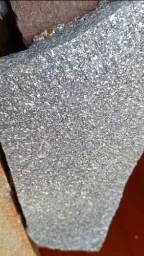 Плитняк златолит серебристый для цоколя, отмостки купить в Симе