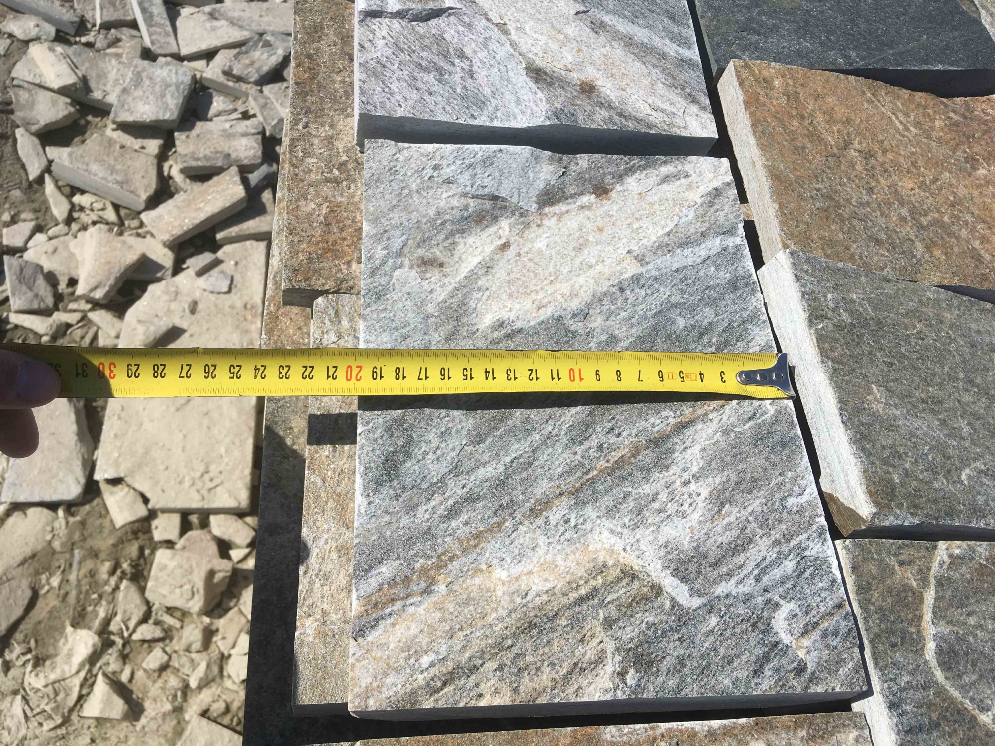 Плитка пилёная златолит Уральский для фасада купить в Симе